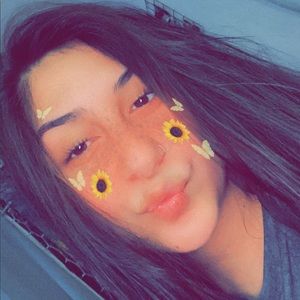 Meet your Posher, Ali